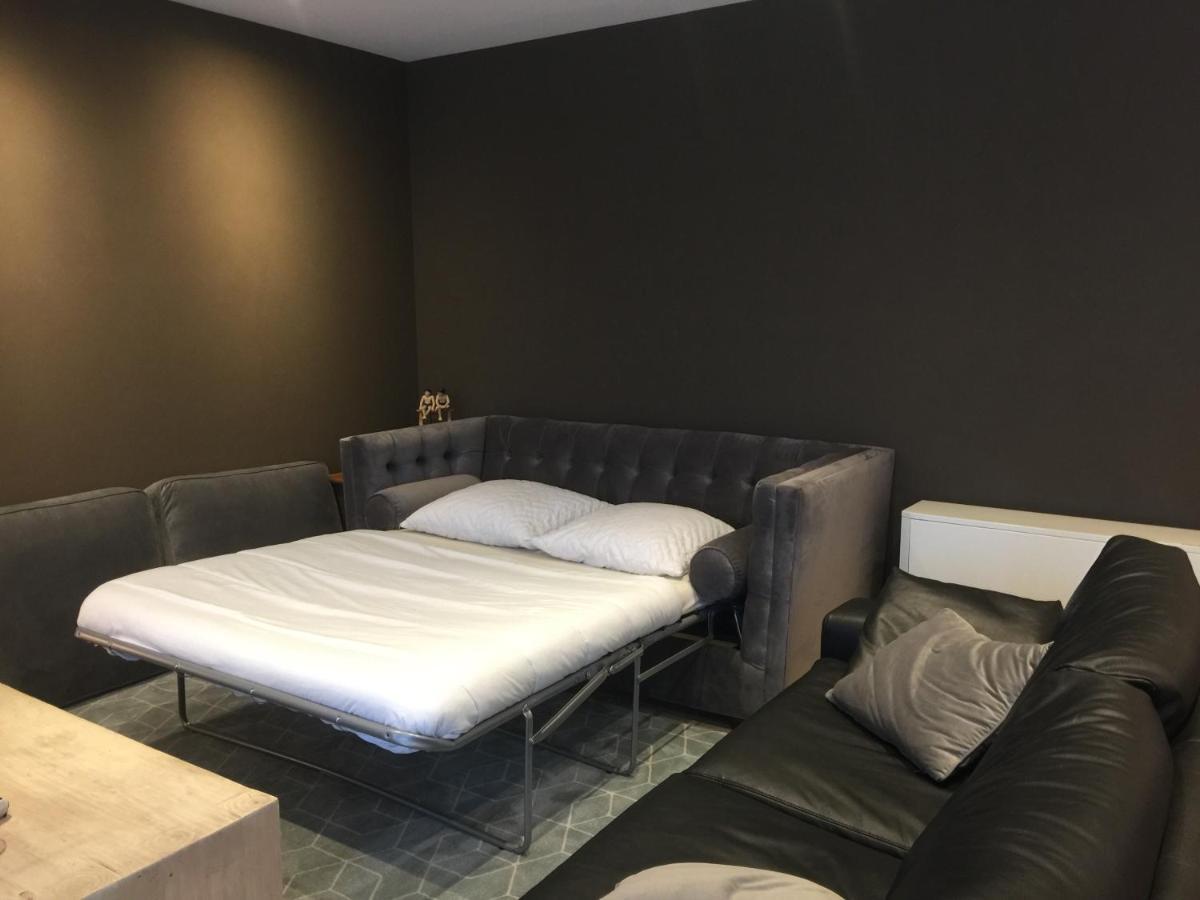 Deluxe Apartment With Shared Pool Остенде Екстер'єр фото